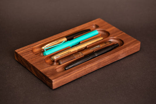 Pen Rack Five Serpentine - Walnut