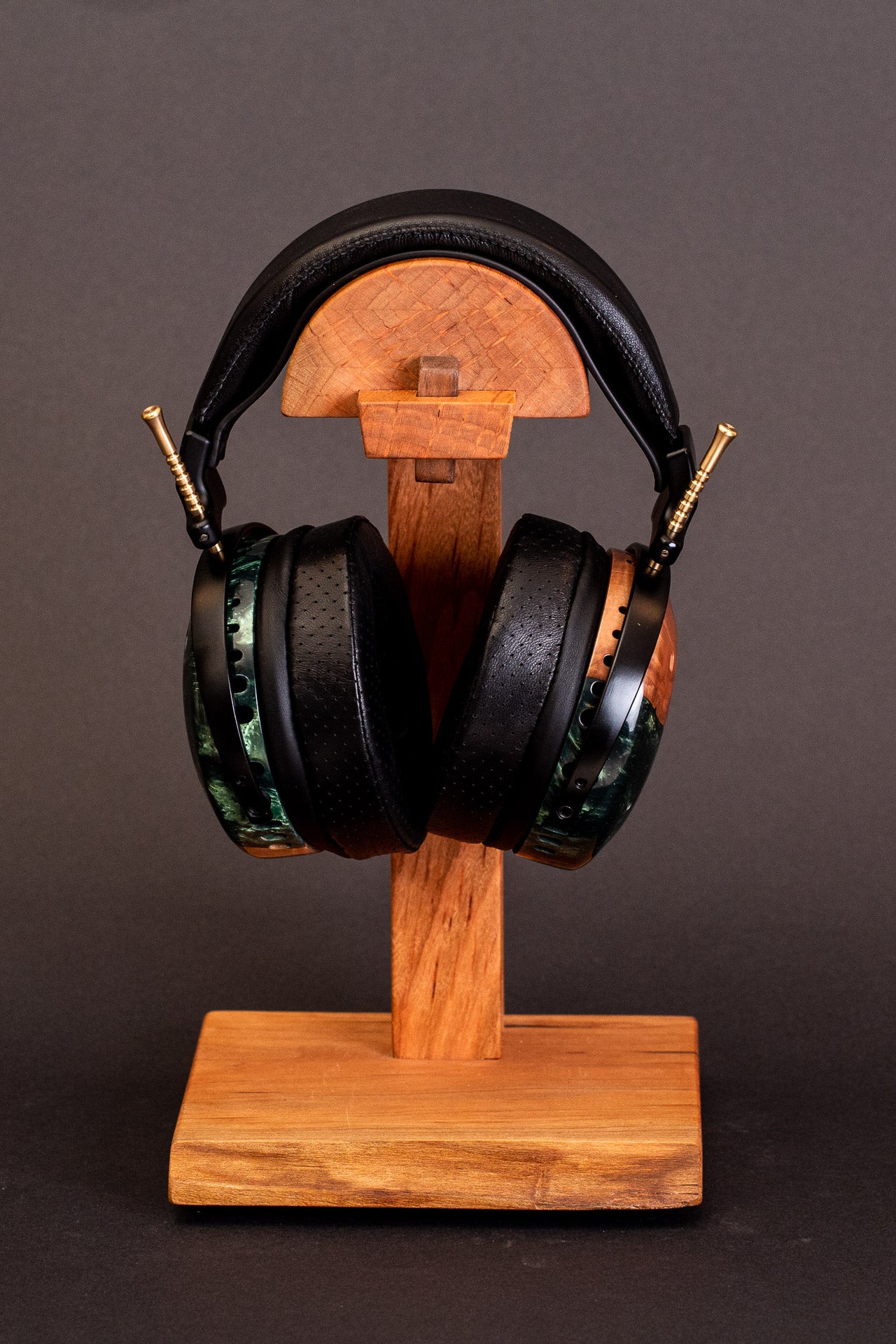 The Don Headphone Stand - Cherry