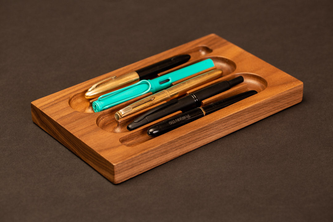 Pen Rack Five Serpentine - Walnut