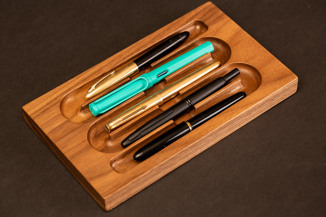 Pen Rack Five Serpentine - Walnut